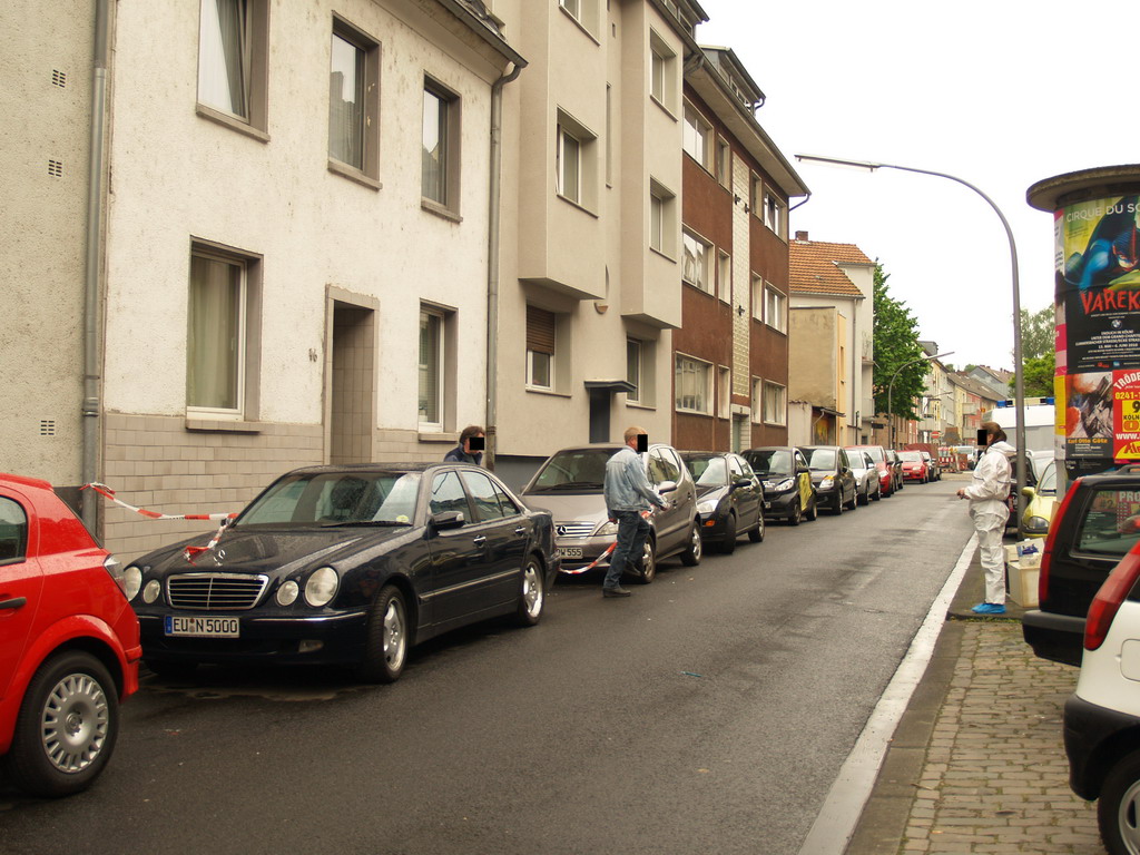 Wieder Beziehungsdrama Frau tot Koeln Muelheim Formesstr P13.JPG